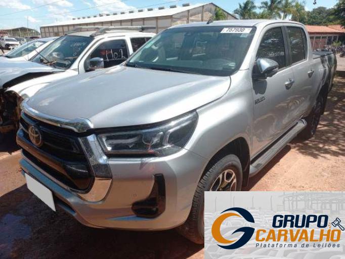 TOYOTA HILUX CD 21/21