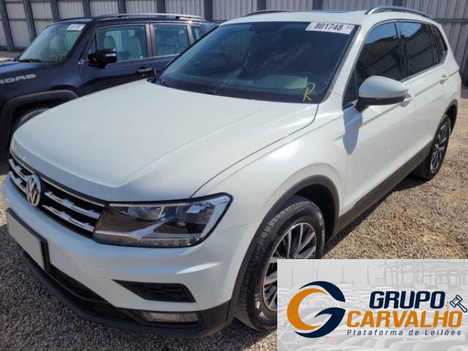 VOLKSWAGEN TIGUAN 20/20