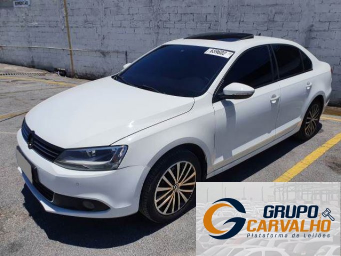VOLKSWAGEN JETTA 12/13 