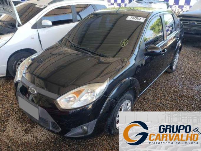 FORD FIESTA SEDAN 13/14