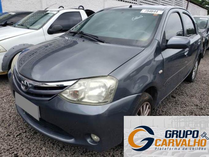 TOYOTA ETIOS SEDAN 12/13