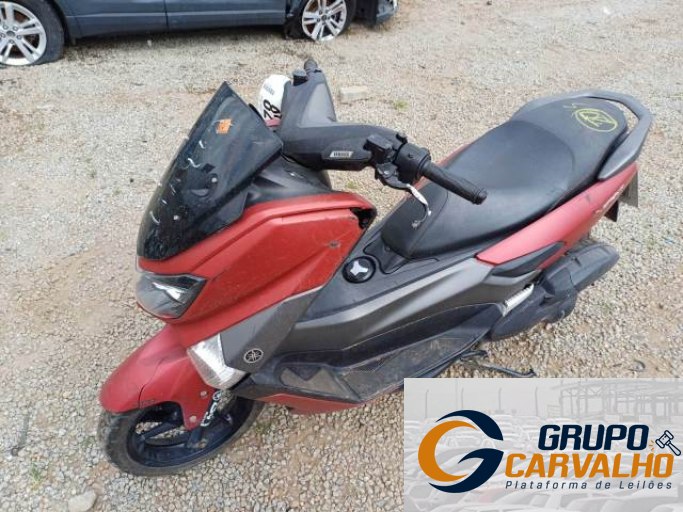 YAMAHA NMAX 19/19