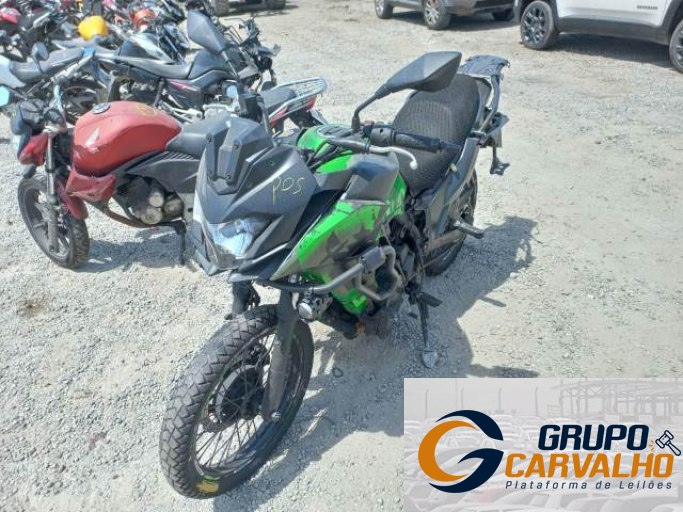 KAWASAKI VERSYS-X 18/18