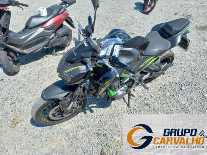 KAWASAKI Z 900 18/18
