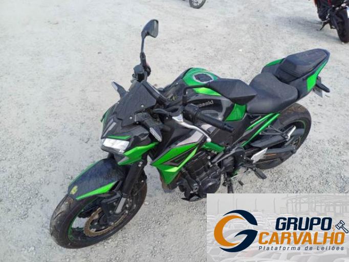 KAWASAKI Z 900 22/22