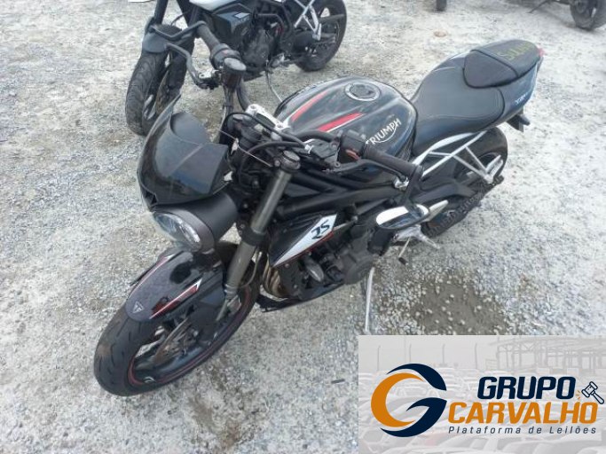 TRIUMPH STREET TRIPLE 17/18