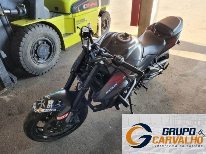 SUZUKI GSX-S 18/19