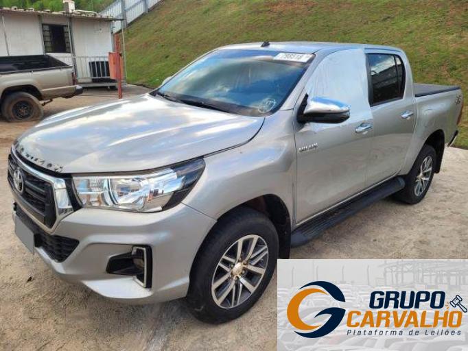 TOYOTA HILUX CD 18/18