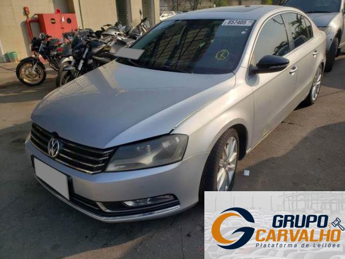 VOLKSWAGEN PASSAT 11/11