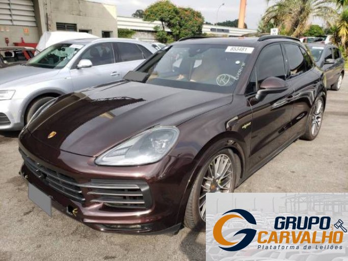 PORSCHE CAYENNE 22/23