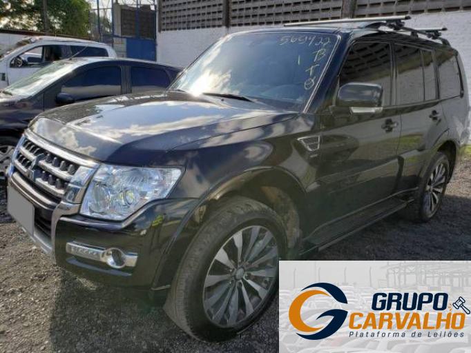 MITSUBISHI PAJERO FULL 18/19