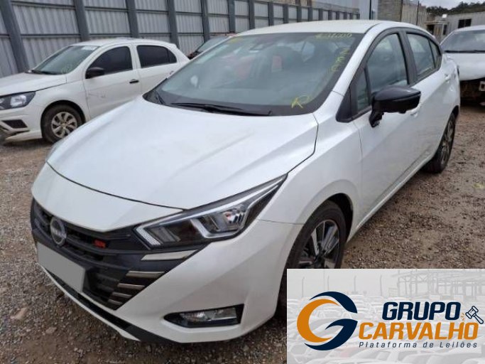 NISSAN VERSA 24/25