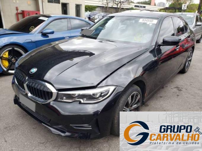 BMW 320i 21/21