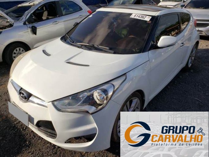 HYUNDAI VELOSTER 13/13