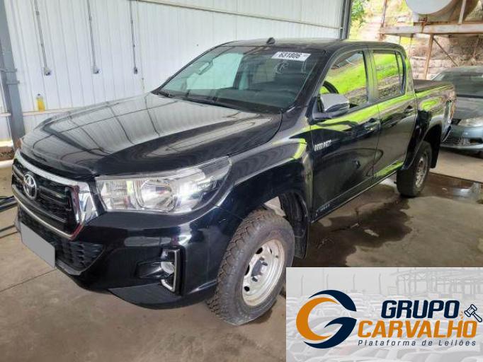 TOYOTA HILUX CD 19/19
