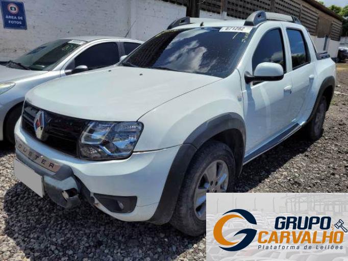 RENAULT DUSTER OROCH 20/20