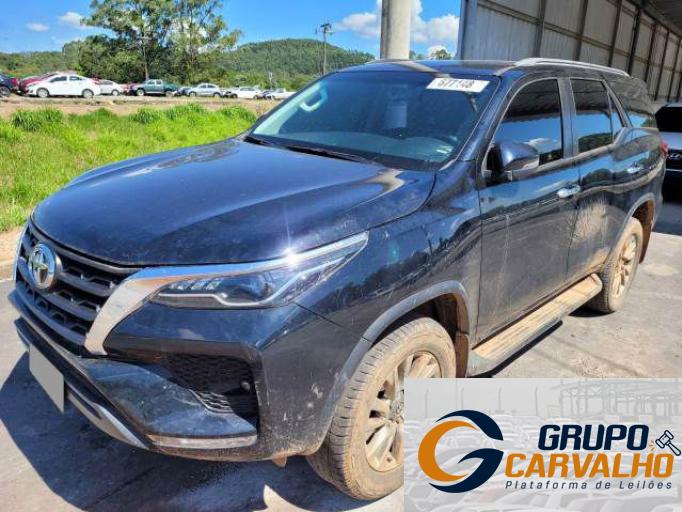 TOYOTA HILUX SW4 20/20