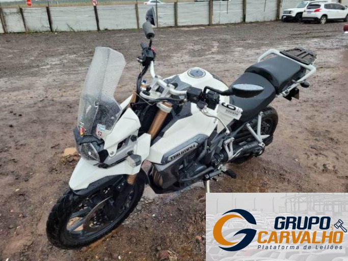 TRIUMPH TIGER EXPLORER 14/14