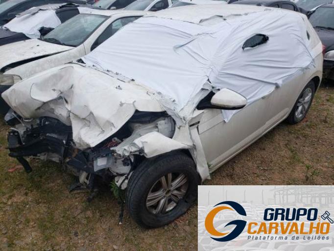 VOLKSWAGEN POLO 19/19